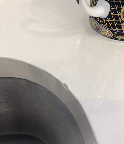 White tones quartz worktop - white,